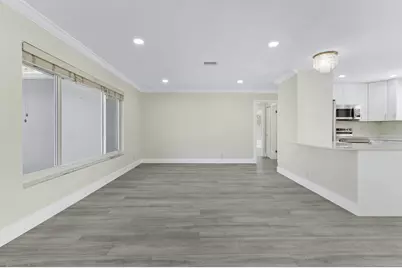 912 SE 8th Court, Deerfield Beach, FL 33441 - Photo 6