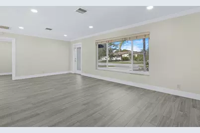 912 SE 8th Court, Deerfield Beach, FL 33441 - Photo 8