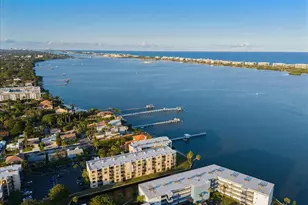 896 N Federal Hwy, Lantana, FL 33462 - Photo 14