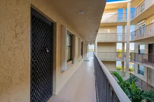 896 N Federal Hwy, Lantana, FL 33462 - Photo 34