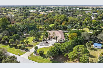 709 SW Imperial Drive, Palm City, FL 34990 - Photo 1