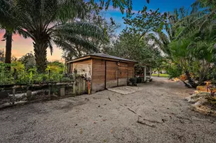 709 SW Imperial Dr, Palm City, FL 34990 - Photo 78