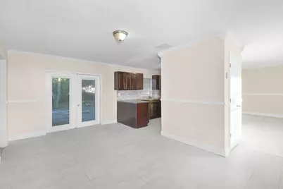 2652 Iroquois Avenue, Fort Pierce, FL 34946 - Photo 6