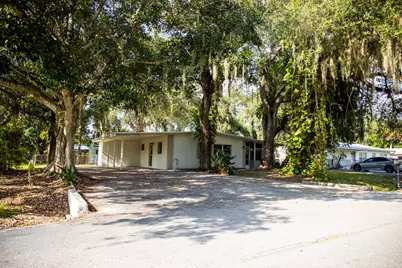 809 SE 10th Street, Okeechobee, FL 34974 - Photo 1