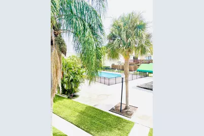 635 Executive Center Drive #M202, West Palm Beach, FL 33401 - Photo 6