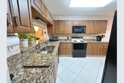 4725 Lucerne Lakes Boulevard #314, Lake Worth, FL 33467 - Photo 1