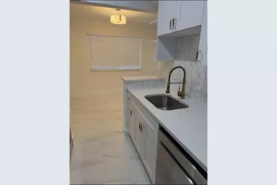 2110 Sherwood Forest Boulevard #23, West Palm Beach, FL 33415 - Photo 8