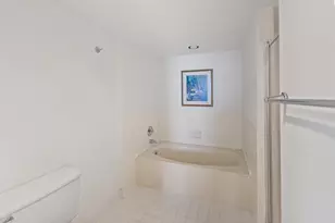 120 Lakeshore Dr, Juno Beach, FL 33408 - Photo 16