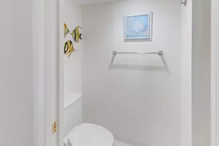 120 Lakeshore Dr, Juno Beach, FL 33408 - Photo 20