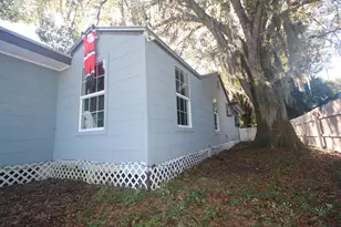 3325 Orange Ave, Fort Pierce, FL 34947 - Photo 4