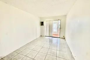 1080 Exeter E, Boca Raton, FL 33434 - Photo 10