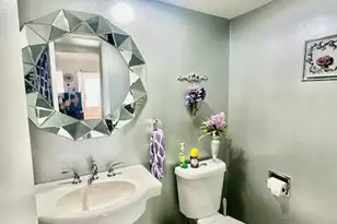 1080 Exeter E, Boca Raton, FL 33434 - Photo 12