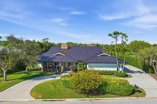 5201 SE Burning Tree Cir, Stuart, FL 34997 - Photo 2