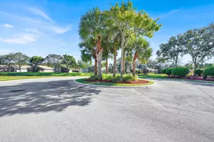 5355 La Casa Cir, Boynton Beach, FL 33437 - Photo 6