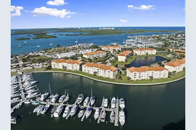 9 Harbour Isle Drive E #305, Hutchinson Island, FL 34949 - Photo 4