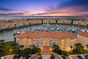 9 Harbour Isle Dr E, Hutchinson Island, FL 34949 - Photo 1