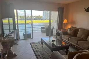 20 Yacht Club Dr, North Palm Beach, FL 33408 - Photo 4