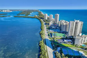 5420 N Ocean Dr, Singer Island, FL 33404 - Photo 62