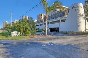 5420 N Ocean Dr, Singer Island, FL 33404 - Photo 34