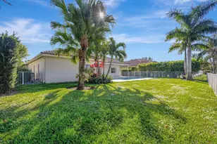 11223 Edgewater Cir, Wellington, FL 33414 - Photo 48