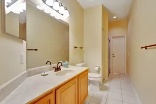 11223 Edgewater Cir, Wellington, FL 33414 - Photo 14