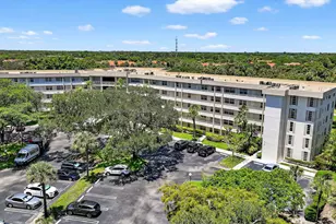 3960 Oaks Clubhouse Dr, Pompano Beach, FL 33069 - Photo 32