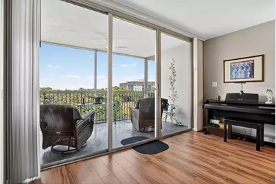 3960 Oaks Clubhouse Drive #504, Pompano Beach, FL 33069 - Photo 18