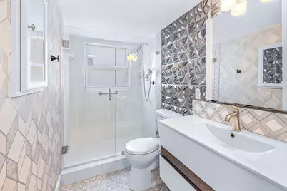 1018 Guildford A, Boca Raton, FL 33434 - Photo 18