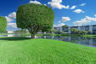 1018 Guildford A, Boca Raton, FL 33434 - Photo 20