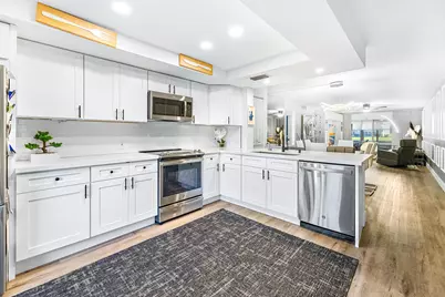 1018 Guildford A, Boca Raton, FL 33434 - Photo 2