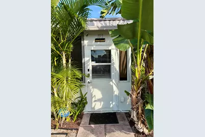 185 Valencia H, Delray Beach, FL 33446 - Photo 12