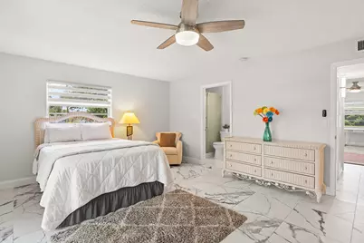 69 Royal Oak Court #105, Vero Beach, FL 32962 - Photo 12