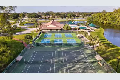 5881 Parkwalk Drive, Boynton Beach, FL 33472 - Photo 4