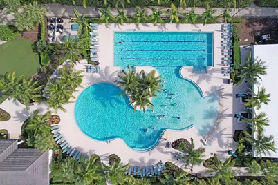 5661 SE Foxcross Place, Stuart, FL 34997 - Photo 4