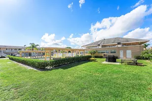 2161 NE 1st Ct, Boynton Beach, FL 33435 - Photo 24