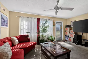 113 Windsor F, West Palm Beach, FL 33417 - Photo 6