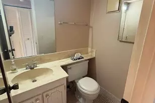 59 Brighton B, Boca Raton, FL 33434 - Photo 10