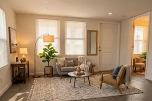 914 10th St, West Palm Beach, FL 33401 - Photo 2