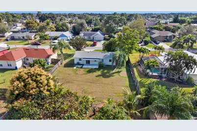 307 SE Husted Terrace, Port Saint Lucie, FL 34983 - Photo 24