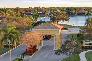 11490 SW Aventino Dr, Port Saint Lucie, FL 34987 - Photo 10