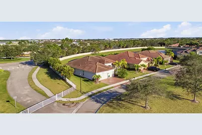 [Address not provided], Port Saint Lucie, FL 34987 - Photo 46