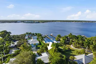 540 SW North Carolina Dr, Stuart, FL 34994 - Photo 2