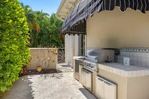 780 NE Orchid Bay Dr, Boca Raton, FL 33487 - Photo 2