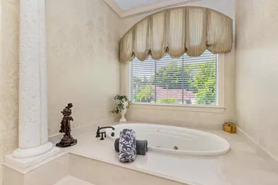 780 NE Orchid Bay Drive, Boca Raton, FL 33487 - Photo 4