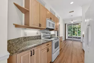 568 SW New Castle Cove, Port Saint Lucie, FL 34986 - Photo 10