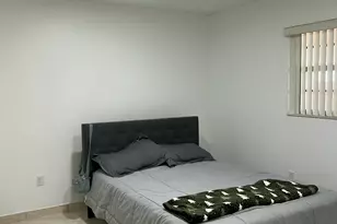 11507 SW 6th St, Sweetwater, FL 33174 - Photo 8