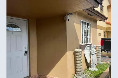 11507 SW 6th Street, Sweetwater, FL 33174 - Photo 2