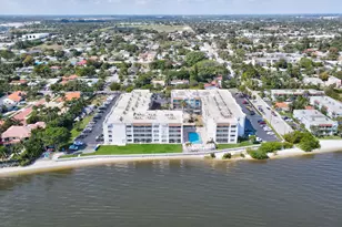 1502 S Lakeside Dr, Lake Worth Beach, FL 33460 - Photo 8