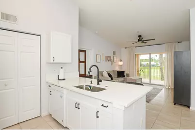 151 SW Palm Drive #208, Port Saint Lucie, FL 34986 - Photo 12