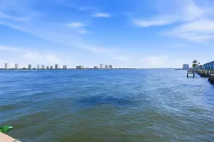 100 Doolen Ct, North Palm Beach, FL 33408 - Photo 24